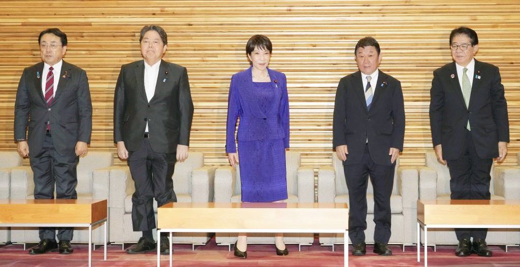 首次纳入日本维新会成员，高市新组内阁将更“鹰派”？